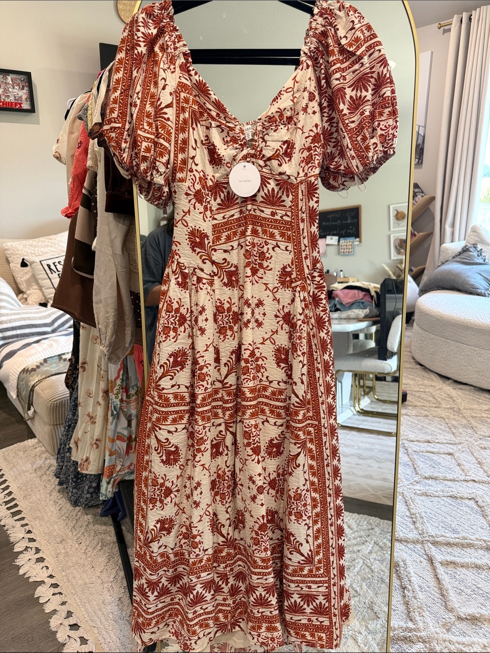 En Creme Rust Floral Midi Dress on Cream